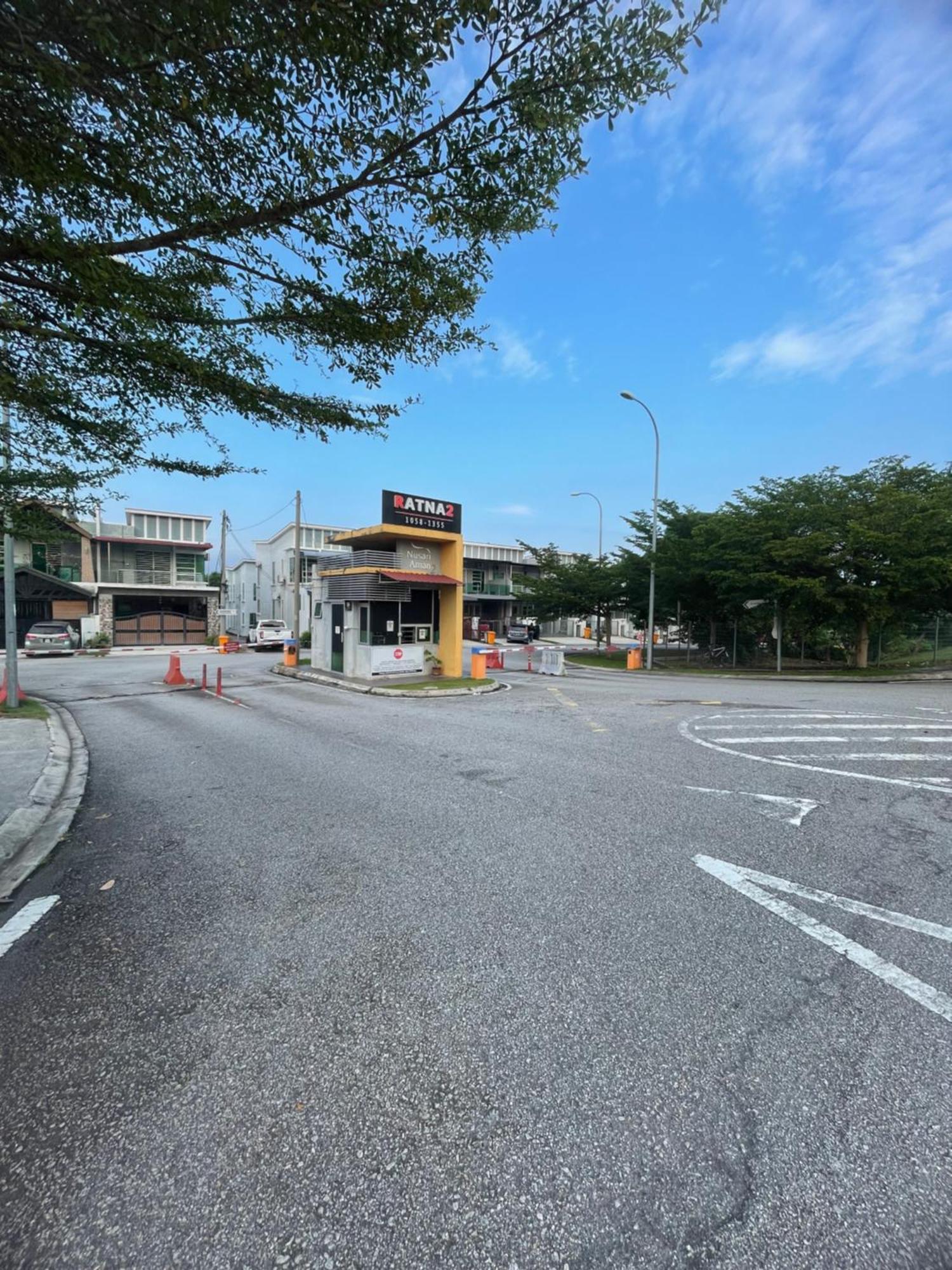 Bunga Naura Rumah percutian Seremban